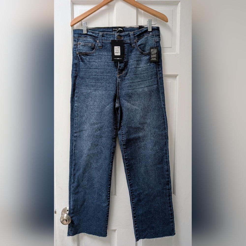 NWT Fashion Nova High Rise Mom Jeans | Burning Love | Size 13 | Medium Blue Wash